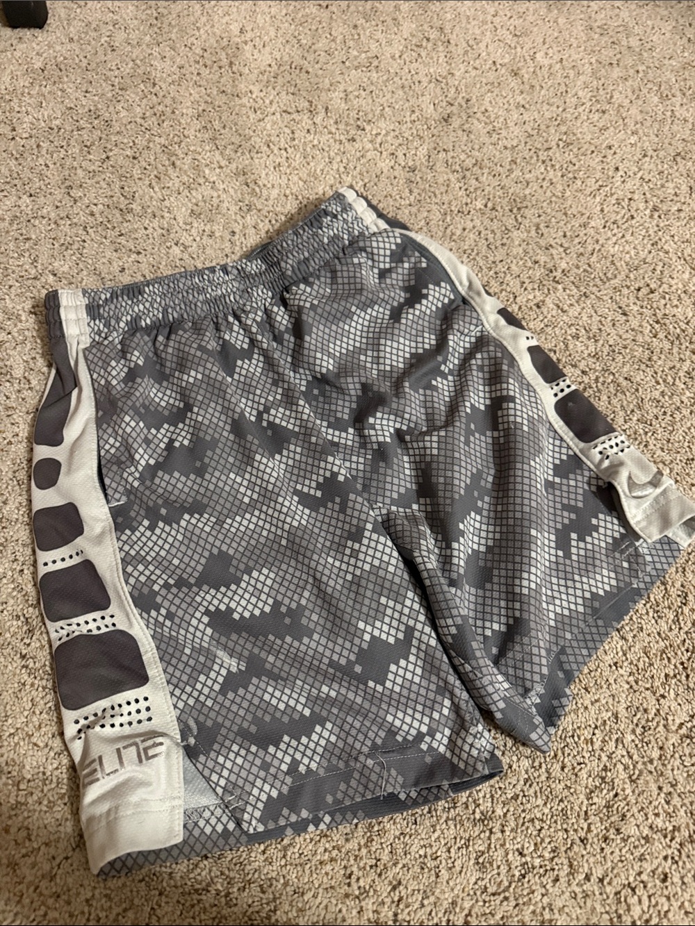 Nike Men's Gray Camo Athletic Shorts